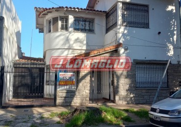 Señorial Chalet en Inmejorable Ubicacion.